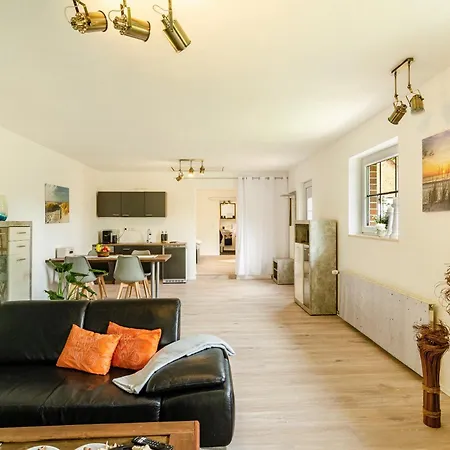 Moewchen 아파트 *